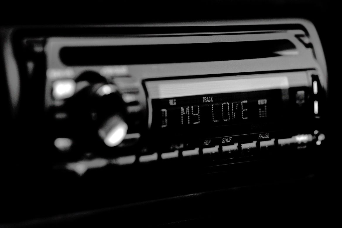 Car radio with "my love on the screen